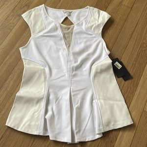 NWT- Guess peplum top